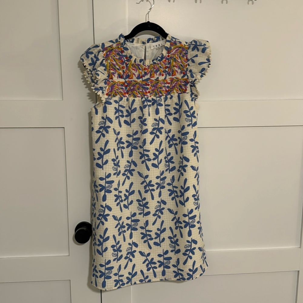 Boutique dress with pockets